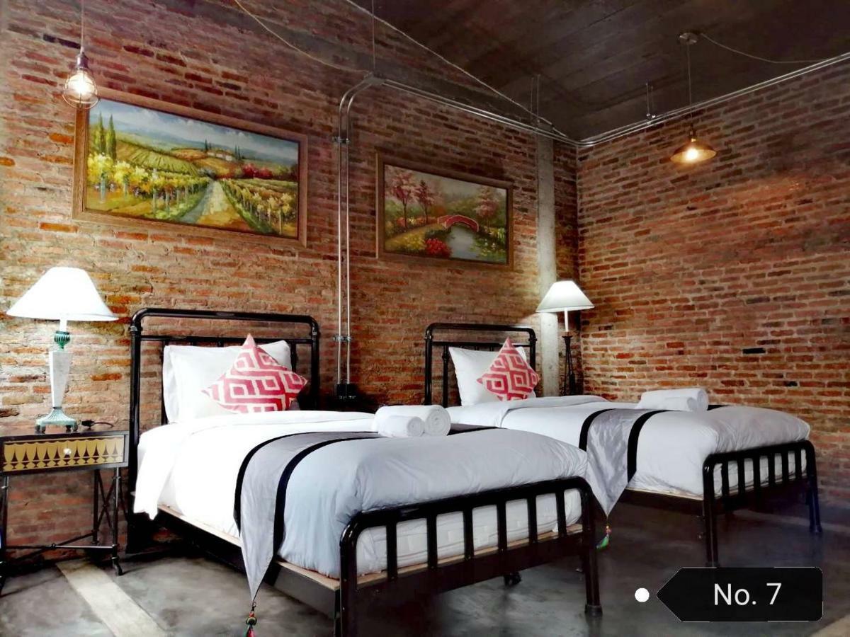 Px122 Dbest Hotel نان المظهر الخارجي الصورة