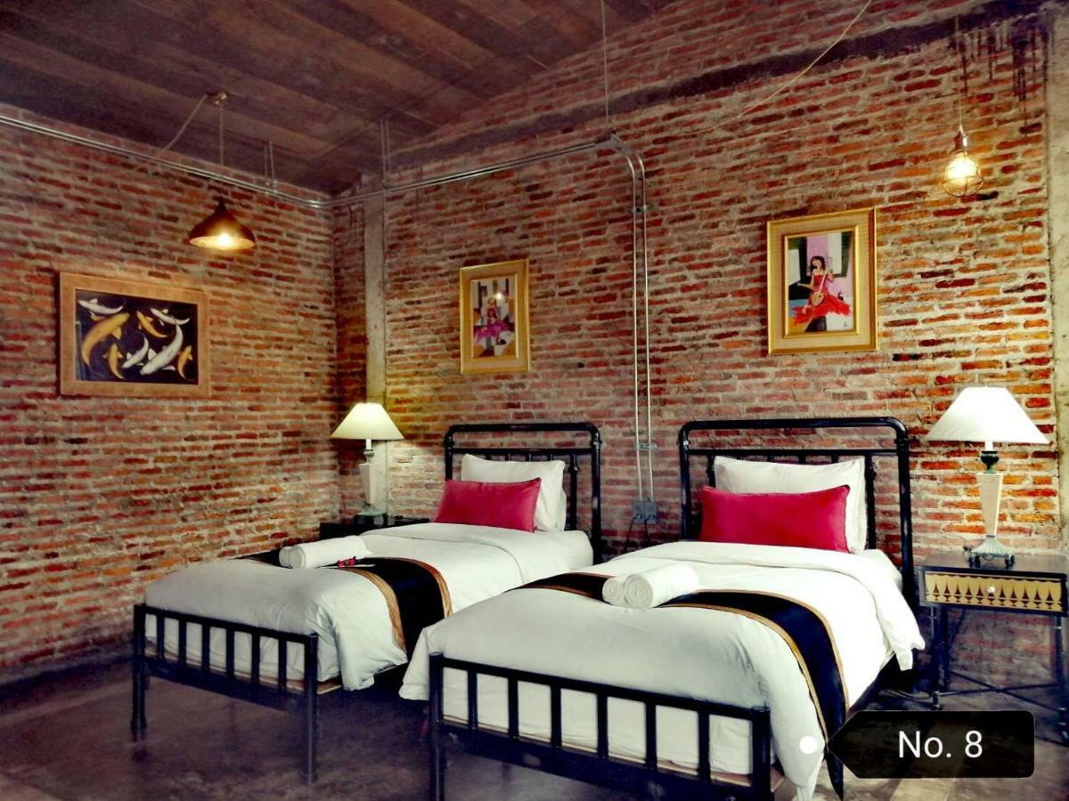 Px122 Dbest Hotel نان المظهر الخارجي الصورة